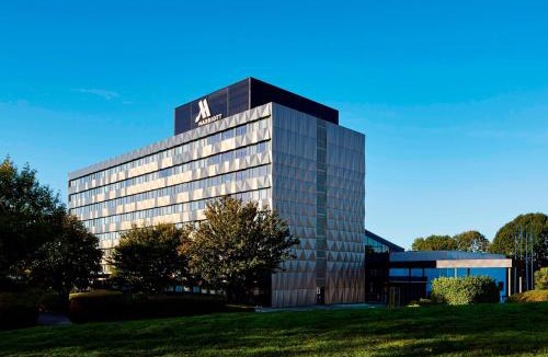 Cosham Hotel | Portsmouth Marriott Hotel