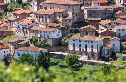 Villoslada de Cameros Hotel | Posada Hoyos de Iregua