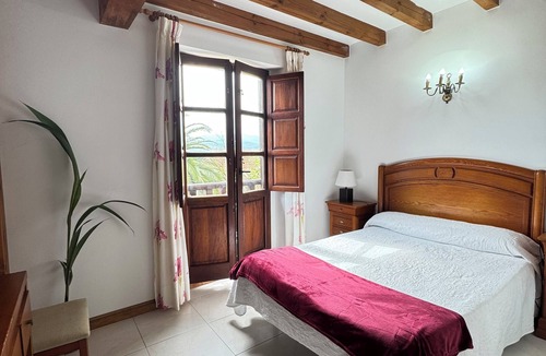 Vispieres House | Posada Rural La Cabaña de Salmon