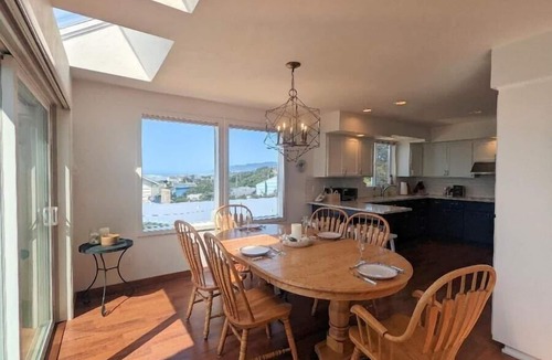 Florence House | Poseidon's Paradise with spectacular views.