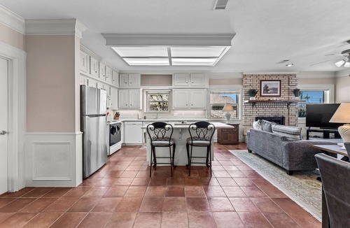 Walden on Lake Conroe House | Posh Lake View home in Walden on Lake Conroe