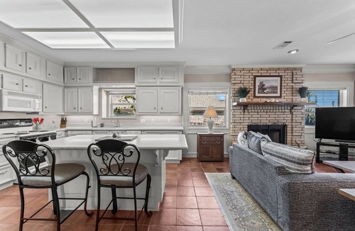 Walden on Lake Conroe House | Posh Lake View home in Walden on Lake Conroe