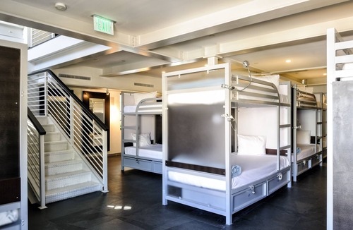 Flamingo/Lummus Hostel | Posh South Beach Hostel