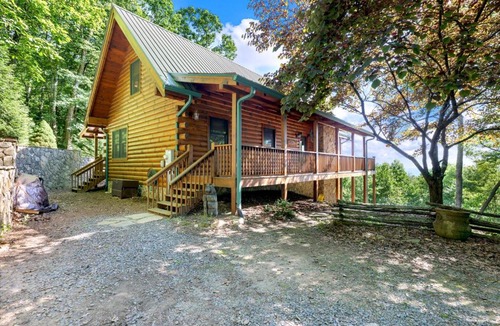 Blue Ridge House | Positive Altitudes!