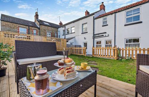 Goathland House | Post Office Cottage - Goathland