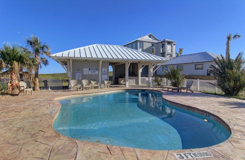 Port Aransas House | Postcard from Paradise IPE126 Home