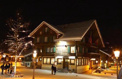 Zweisimmen Nr Gstaad Hotel | Posthotel Rössli