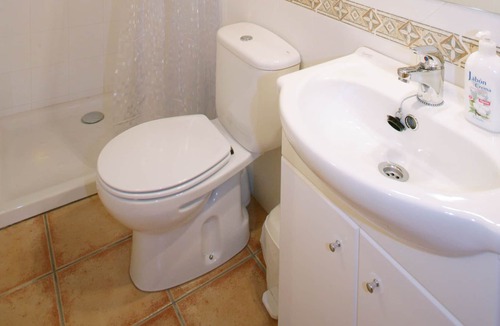 Naves House | Postils Cal Cabaner