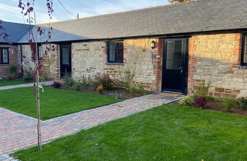 Towcester Apartment | Potcote farm stables accommodation fudges stable