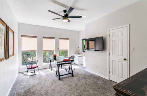 Southlake House | Potomac Pond