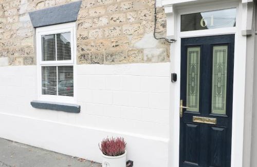 Pickering House | Potter Hill Cottage