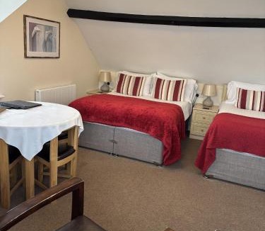 Shaldon Bed & Breakfast | Potters Mooring Guest House