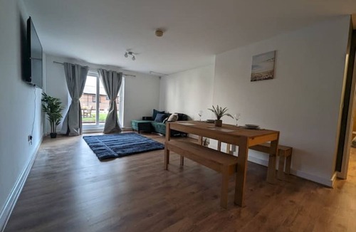 Newcastle-Under-Lyme Apartment | Pottery Manorn