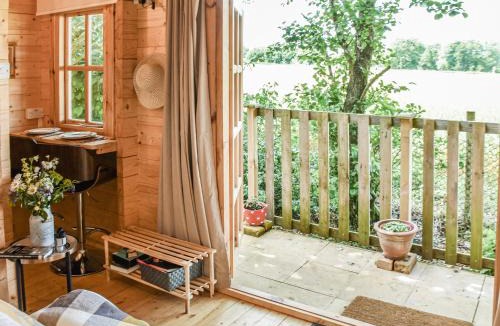 Surlingham House | Pottles Retreat