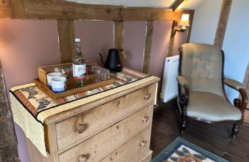 Westleton Bed & Breakfast | Potton Hall