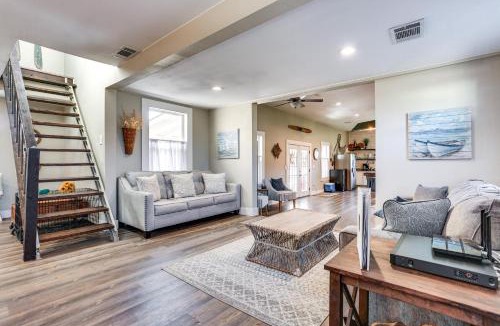 Pottsboro House | Pottsboro Home w/Patio & Grill ~ 1 Mi to Lake!