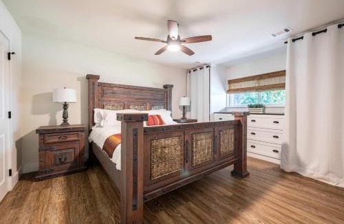 Pottsboro House | Pottsboro Retreat - Hot Tub & Game Room