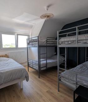 Plogoff Bed & Breakfast | Poule d'eau