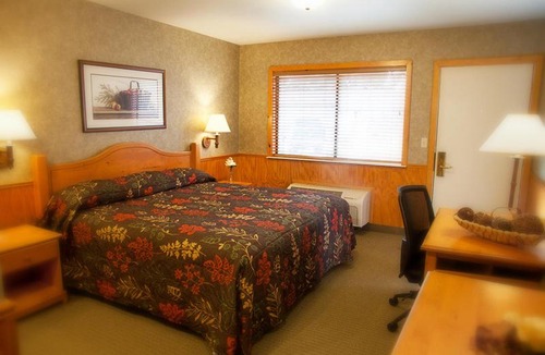 Poulsbo Hotel | Poulsbo Inn & Suites