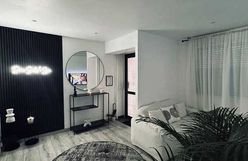 Vedene Apartment | Pour un Moment de Détente