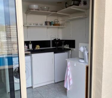 Blanquefort Apartment | Pour une Escapade Urbaine