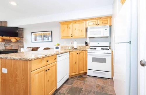 Eden Condo | Powder Mtn Retreat MH110 |Near Powder Mtn |Hot Tub