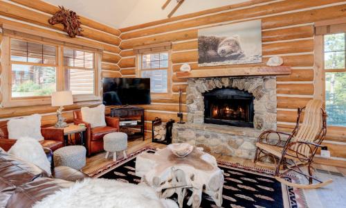 Powder Ridge House | Powder Ridge Cabin - 9A Red Cloud