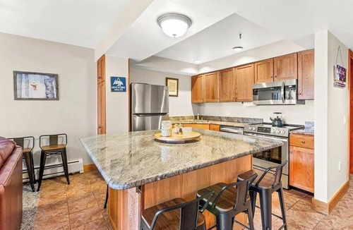 Stratton Mountain Condo | Powder weekend just added! Village at Stratton. 300 steps to Lift.