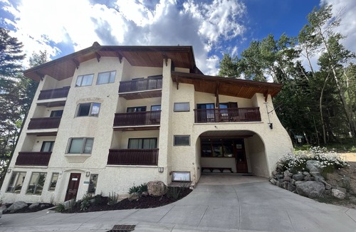 Taos Ski Valley Condo | Powderhorn 301 and 302
