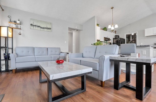 Kilbourne House | Powell Oasis: 3BR/2BA Sleeps 9