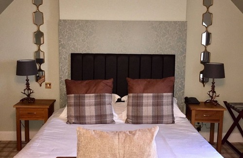 Cummertrees Hotel | Powfoot Hotel