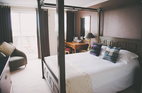 Cummertrees Hotel | Powfoot Hotel