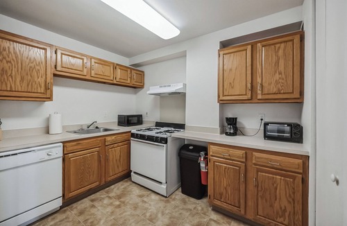 Downtown Harrisburg Apartment | PP 501 Harrisburg Gem 2br, Pool, Parking