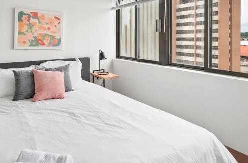 Downtown Harrisburg Apartment | PP 501 Harrisburg Gem 2br, Pool, Parking