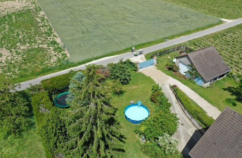 Montlouis-sur-Loire House | Près D'amboise, Gite-appart' 130m² à L'étage