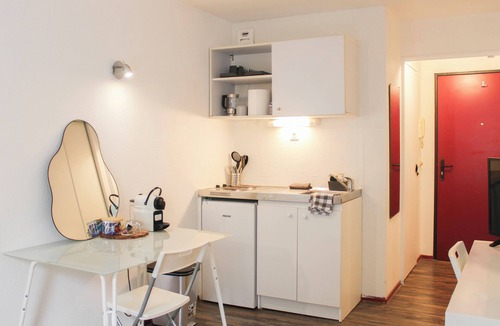 Faubourg de l'Arche Apartment | Practical studio in the heart of La Défense