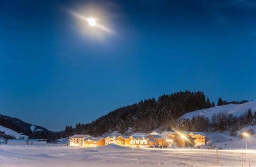 Tavanasa Apartment | Pradas Resort Brigels