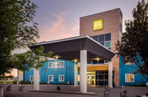 Medicine Hat Hotel | Prairie Crest Medicine Hat by IHG