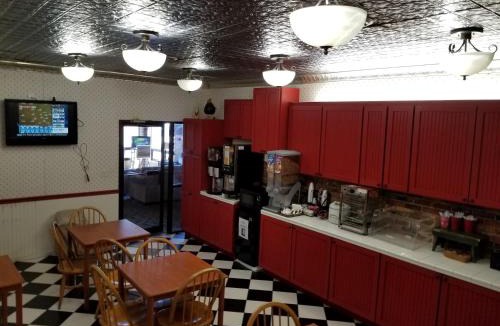 Vermillion Hotel | Prairie Inn