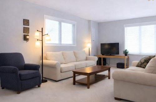 Cheyenne House | PRAIRIE SKY STAY