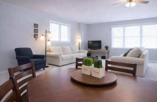 Cheyenne House | PRAIRIE SKY STAY