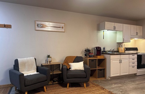 Hayti Apartment | Prairie view retreat