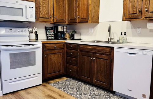 Lawrence House | Prairie View Townhome