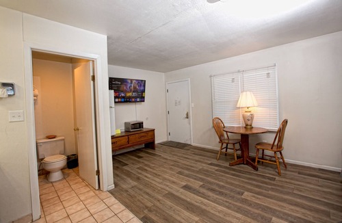Southside Hotel | Prairie Voyager