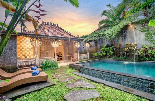 Kedewatan Villa | Pratiwi Ubud Villa
