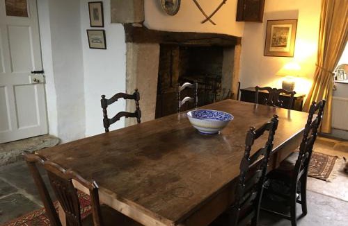 Nassington Bed & Breakfast | Prebendal Manor