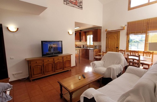 Les Tres Cales Ski Chalet | Preciosa y Acogedora Vivienda Ideal Vacaciones, Completamente Equipada