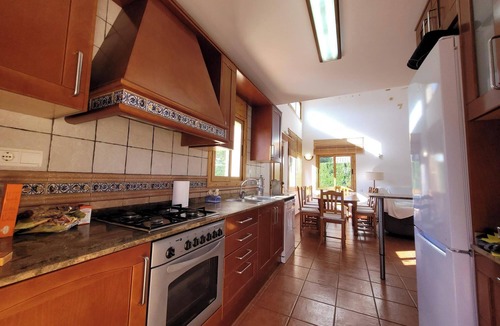Les Tres Cales Ski Chalet | Preciosa y Acogedora Vivienda Ideal Vacaciones, Completamente Equipada