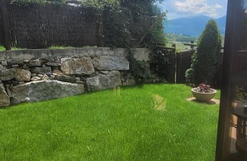 Enveitg Apartment | Precioso apartamento con jardín privado a 4 km de Puigcerdà