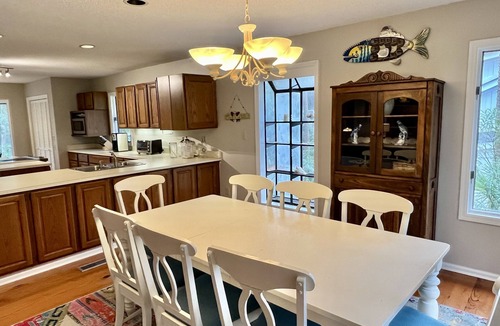 Blue Heron Lake House | Precious Island Cottage